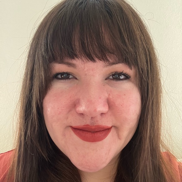 Meet your Posher, Racquel - Picture 1 of 1